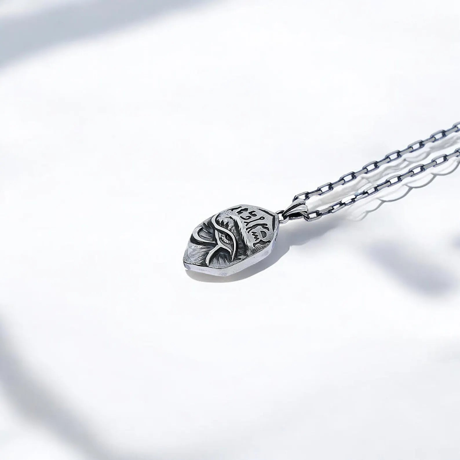 An elegant silver necklace featuring the sacred Eye of Horus design, crafted from high-quality 925 sterling silver. Representing divine power and clarity, this timeless piece is ideal for gifting on birthdays, anniversaries, or spiritual milestones and adds a bold yet meaningful touch to any jewelry collection.