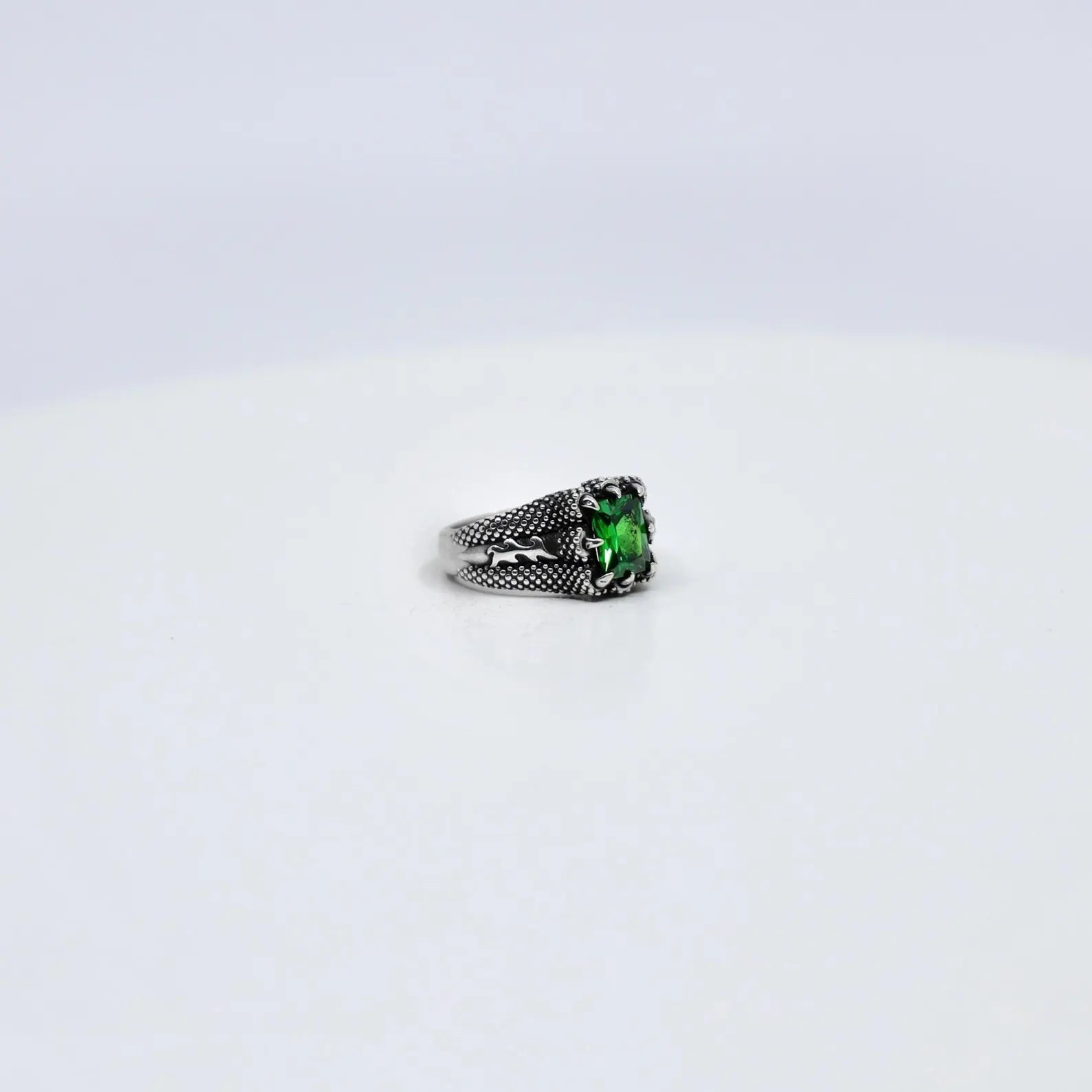 Presented in an elegant gift box, this minimalist sterling silver emerald cut zircon ring makes a timeless and thoughtful gift for Father’s Day, birthdays, anniversaries, or graduations. Surprise your husband, boyfriend, or dad with a handcrafted piece that celebrates milestones and personal style with refined elegance and gemstone beauty.