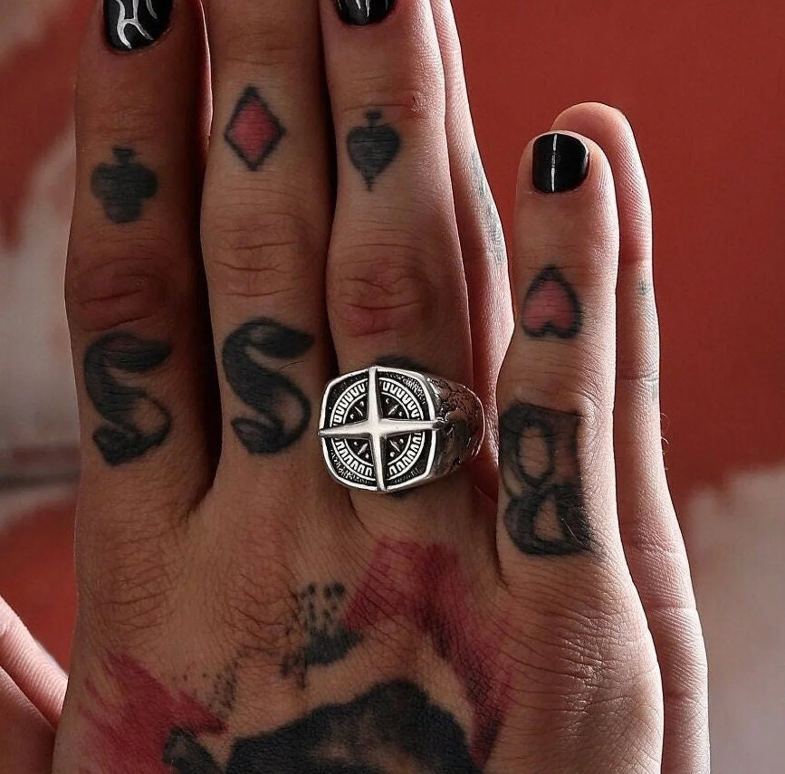 Handcrafted with care and precision, this silver compass ring combines the beauty of ocean-inspired design with rugged biker aesthetics. The detailed North Star motif represents hope, guidance, and adventure, making it a perfect gift for sailors, wanderers, or anyone who loves meaningful jewelry.