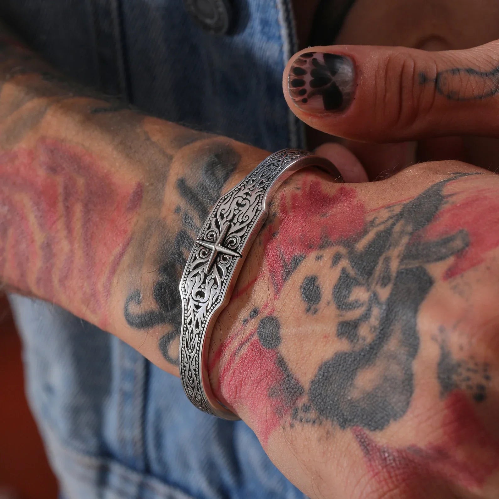 Bold sterling silver bracelet for men with compass engraving, symbolizing guidance and purpose. Handcrafted and adjustable, this cuff is perfect for adventurers and dreamers. A meaningful gift and stylish accessory optimized for Shopify adventure collections and Google search rankings.