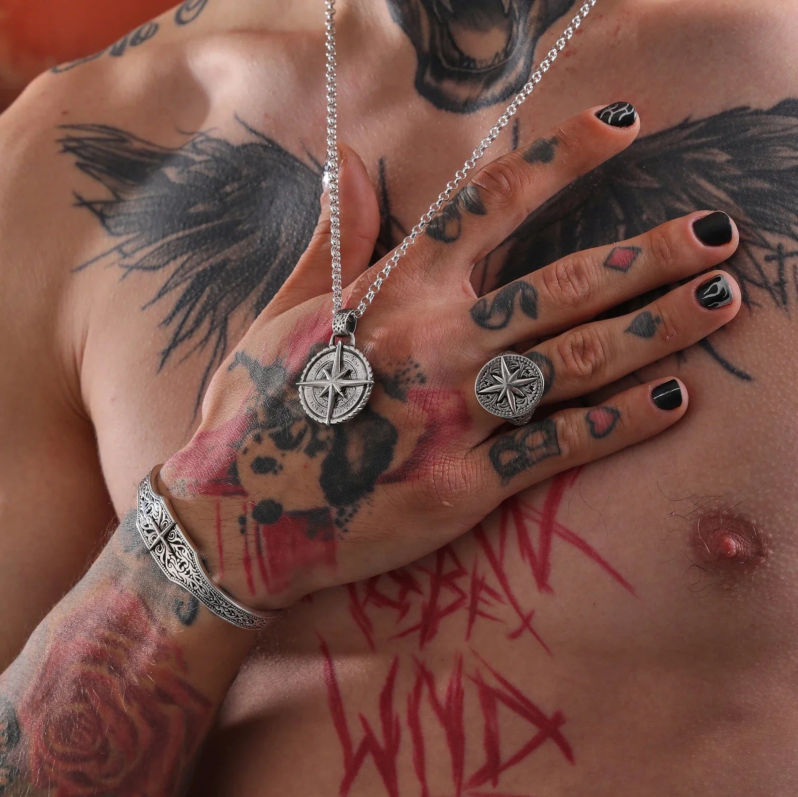 Timeless nautical compass pendant necklace handcrafted in premium sterling silver, ideal for women who are drawn to the sea and the symbolism of exploration. Elegant and meaningful, this versatile jewelry piece suits both minimalist and vintage-inspired styles. A perfect gift for adventurous women and a best-seller on Etsy for spiritual and travel-themed jewelry lovers.