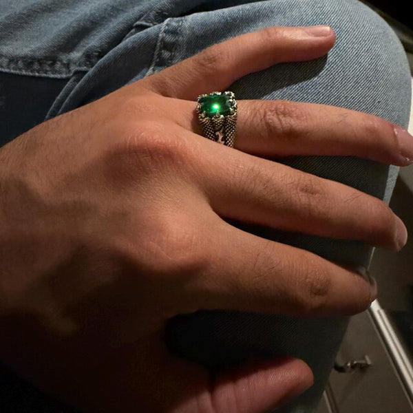 Customer Review for Minimalist Emerald Claw Ring