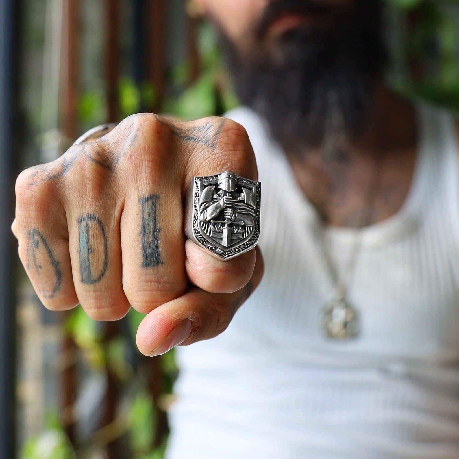 Bold silver medieval ring for men made from high-quality 925K sterling silver. With its fierce knight-inspired craftsmanship, this ring is a powerful accessory for men who value strength, courage, and a rugged aesthetic.