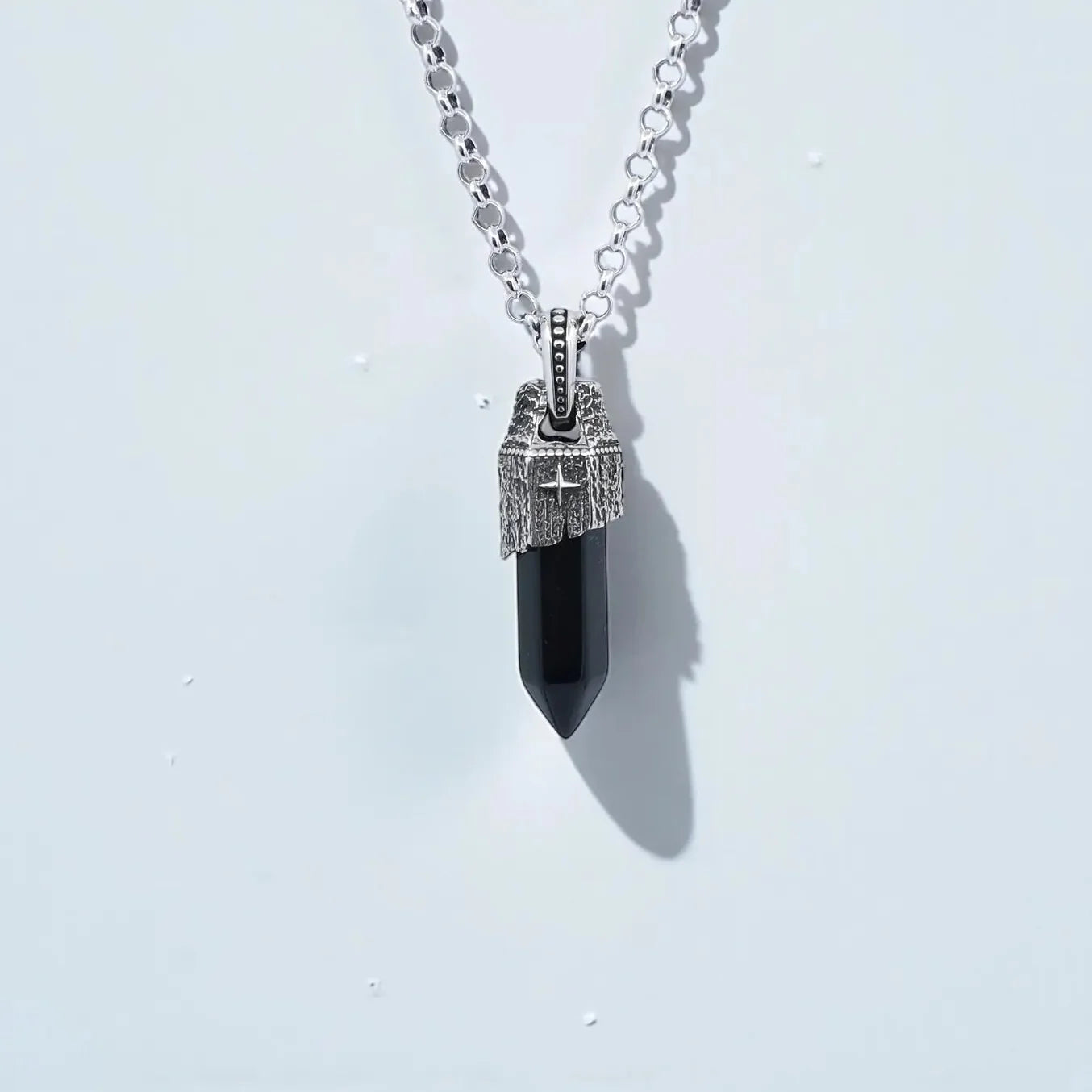 Handcrafted 925 sterling silver obsidian pendant necklace for men featuring a natural black obsidian stone set in a vintage-inspired oxidized silver frame with compass details. This spiritual talisman necklace symbolizes grounding and protection, making it a meaningful personalized gift for Christmas, anniversaries, or birthdays.
