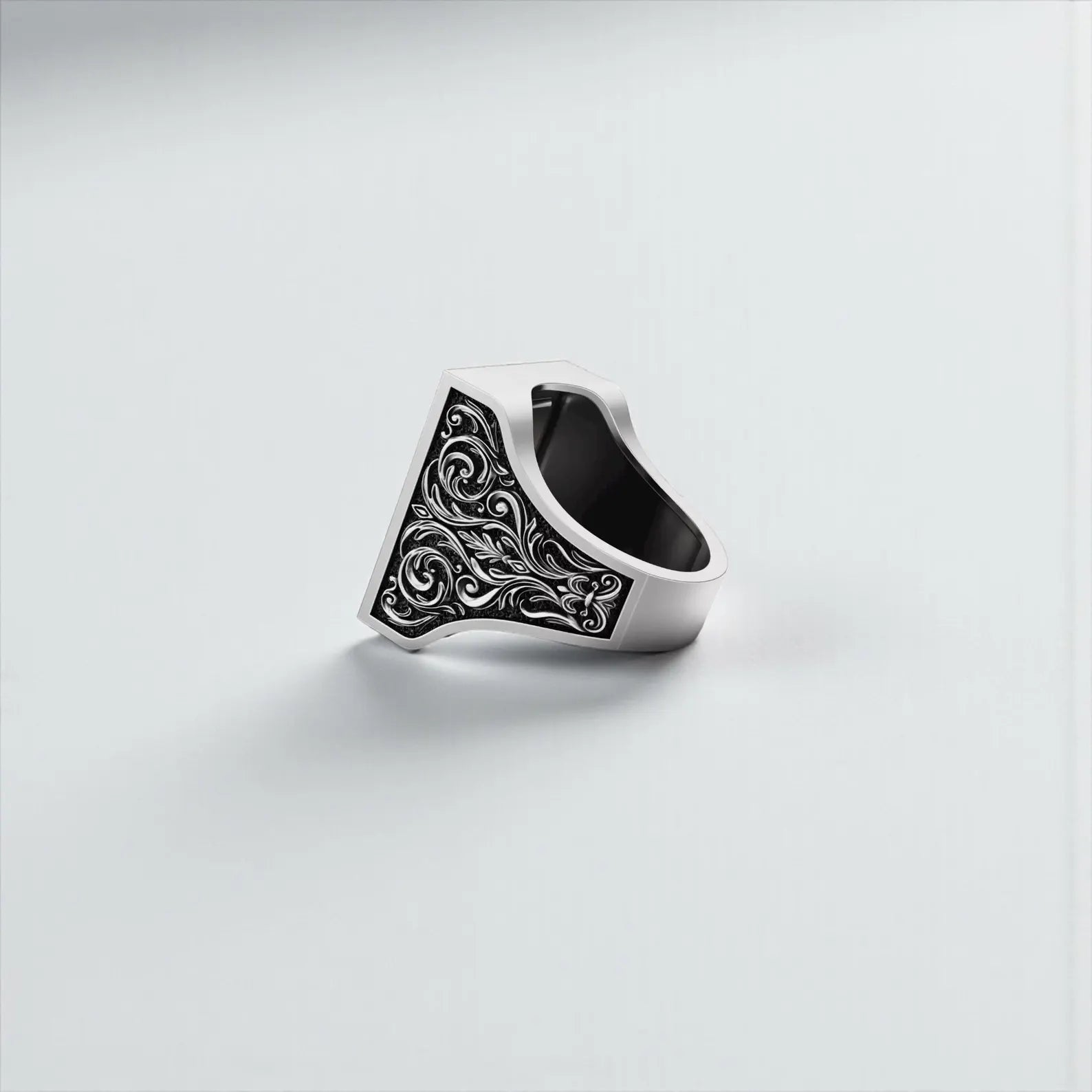 Solid 925 silver lion head ring for men, fantasy gothic medieval style, rugged warrior statement jewelry, personalized custom size option