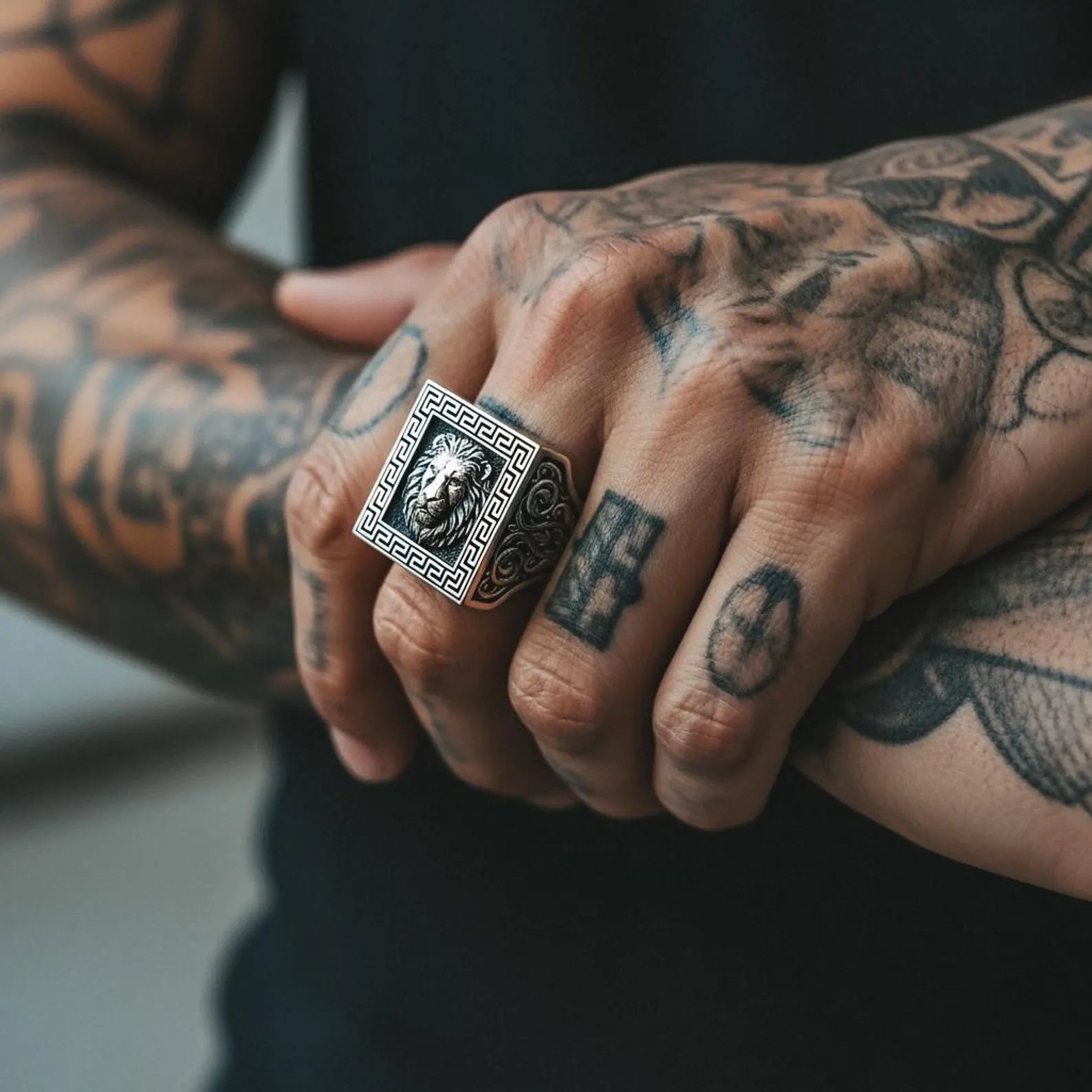 Oxidized silver lion head statement ring for men, gothic fantasy jewelry with intricate detailing, anniversary gift masculine design